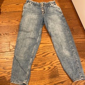 Abercrombie girls high rise mini mom 11/12